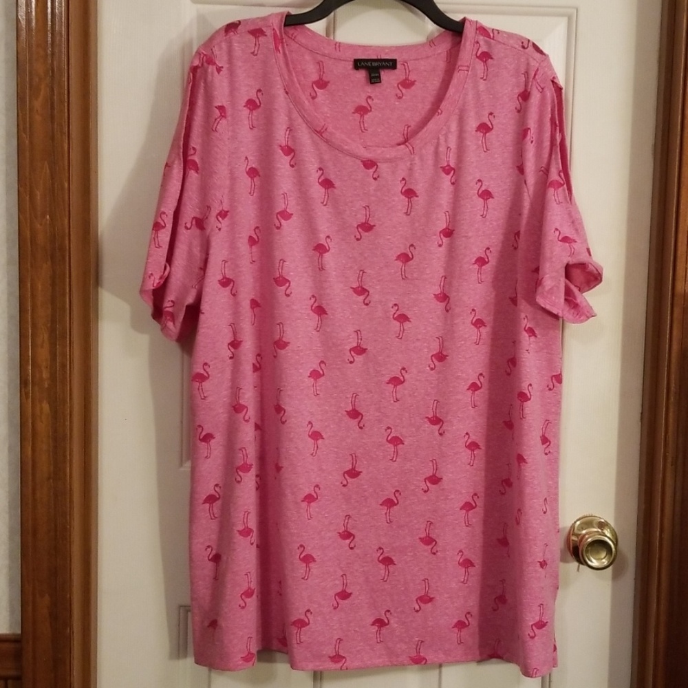 Lane Bryant flamingo print SS tee. Sz 22/24.